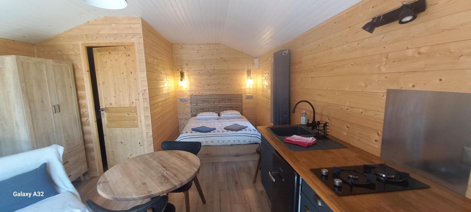 Saint-Martin-de-Fugeres Le Petit Chalet Du Macquart P.O.A. Ranch, 2 A 3 Pers, מראה חיצוני תמונה